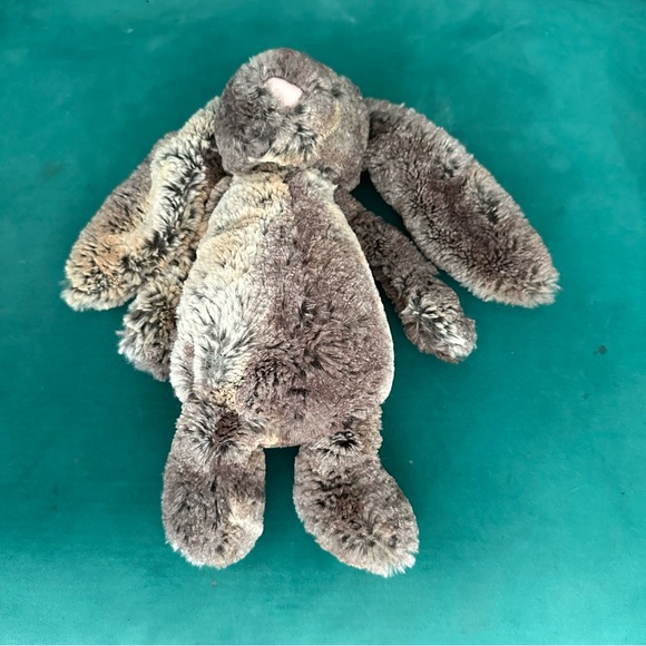 Jellycat Bashful Medium Bunny Rare - Picture 6 of 7